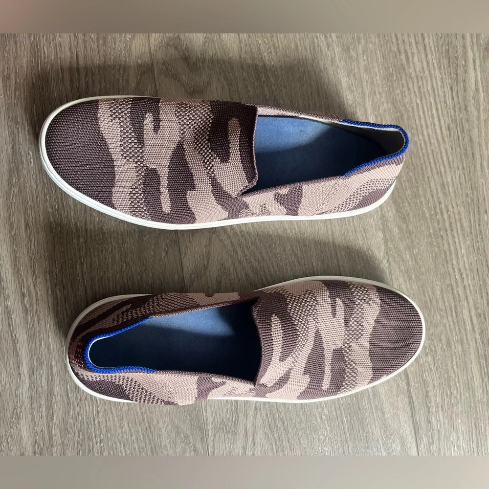 Rothys Camo Slip On Sneakers Taupe Shoes Size 9.5 Women’s Camouflage Shoes boho